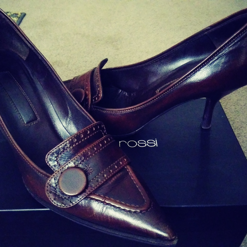 Sergio Rossi Brown Leather Pumps